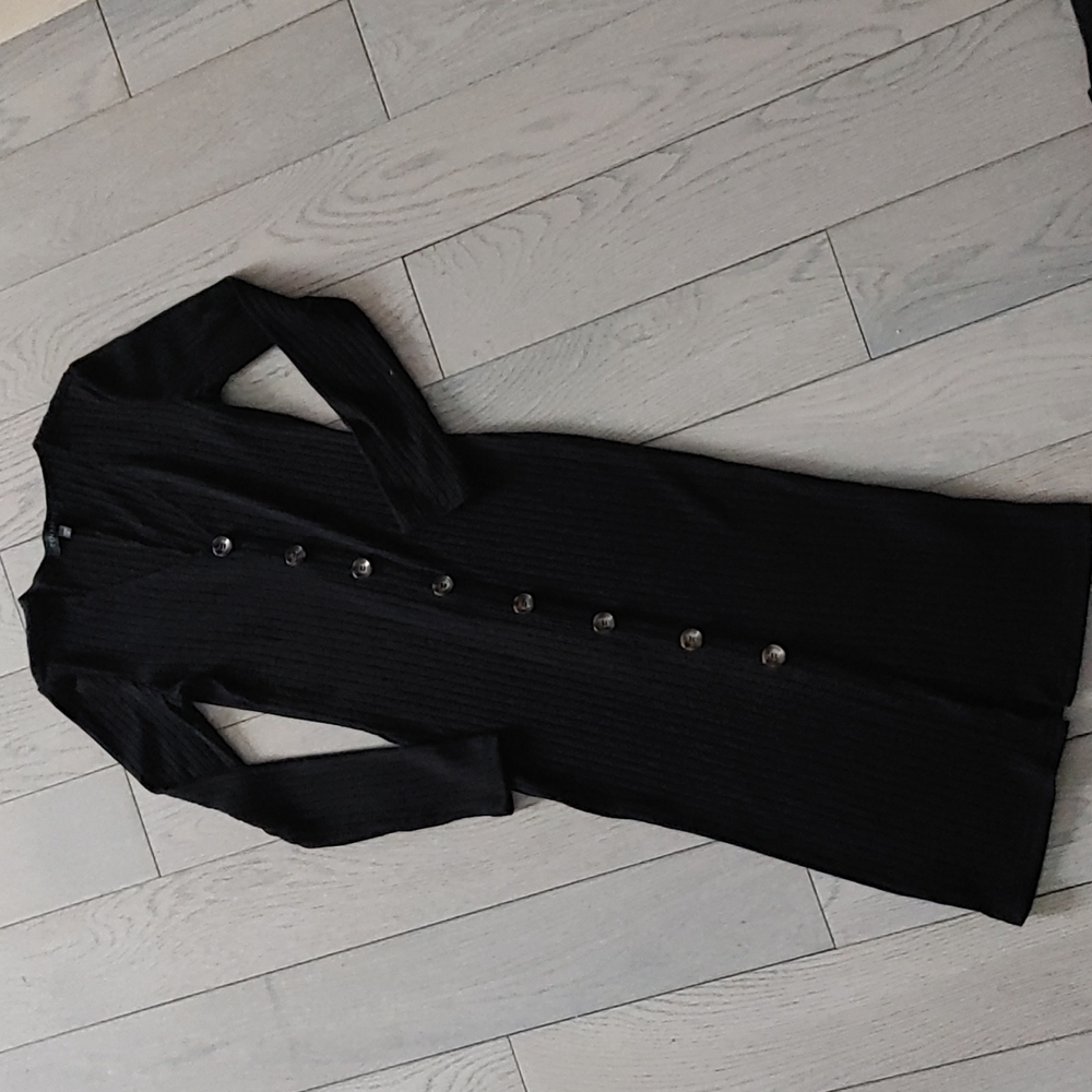 Dynamite Xs black dress